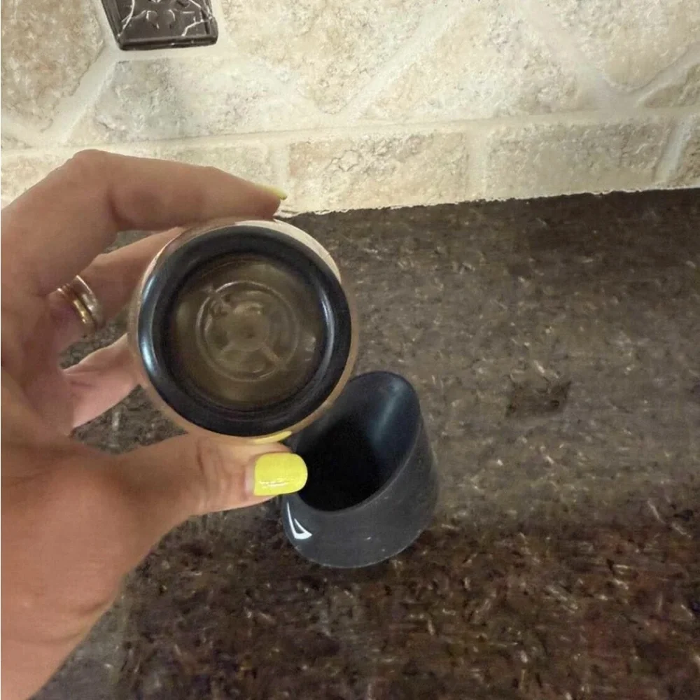 Crate&Barrel Black and Clear Wine Aerator